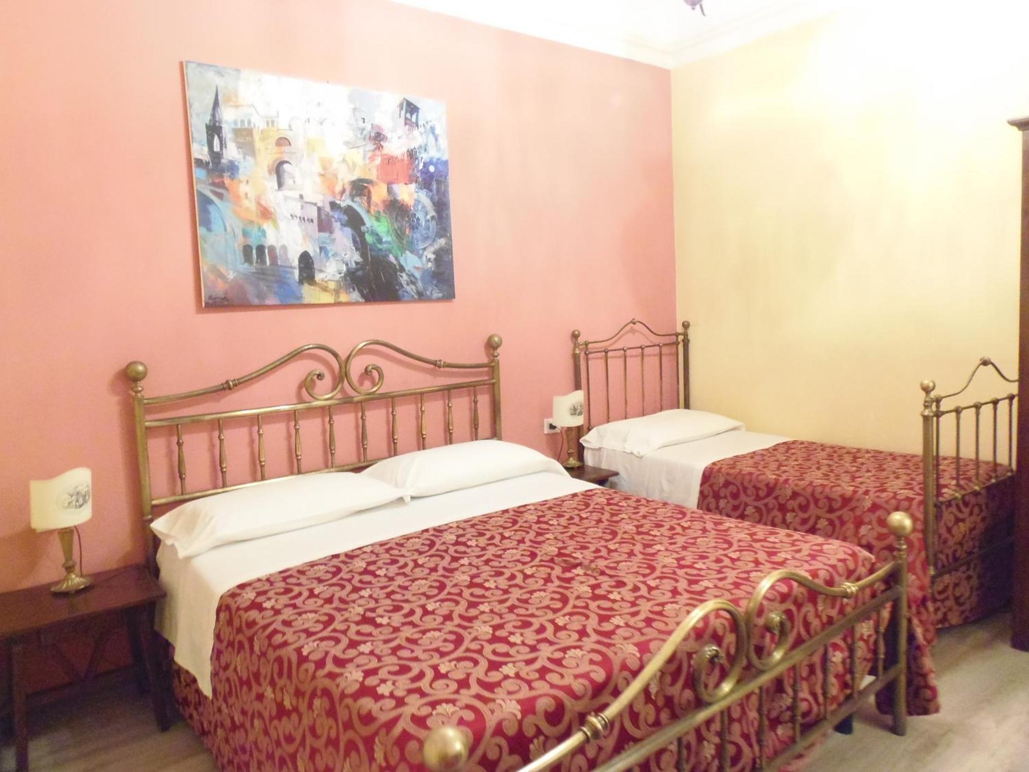 Triple Room,23918732:JPEG